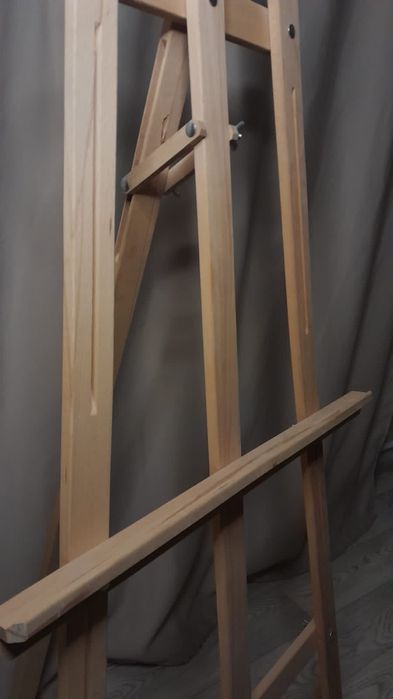 Продам мольберт 170 высота