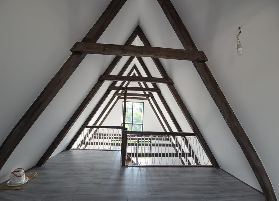 Vând cabana A-frame Damis