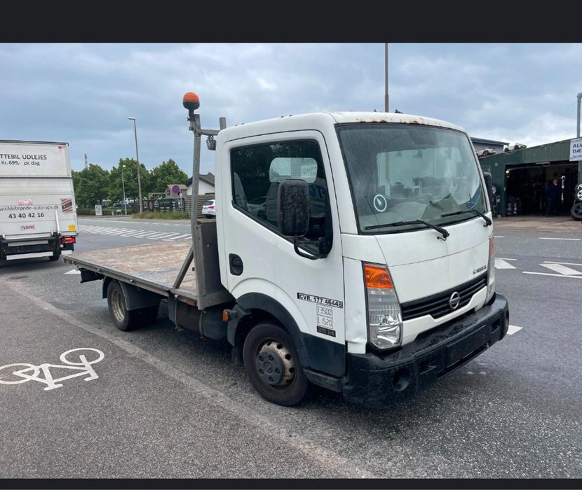 Dezmembrez Nissan Cabstar yd25, Nissan navara d40, piese cu garantie!