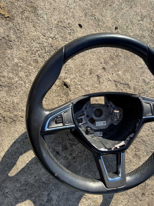 Volan sport 3 spite Skoda Octavia 3/Superb 3/Kodiaq 5E0491091BQ