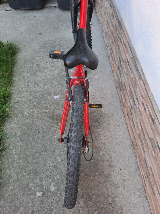 Vând bicicletă ca nouă