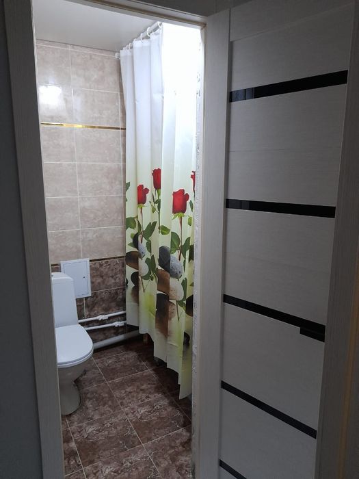 5мкр, клиника Айгерим, ,  дет.тов,