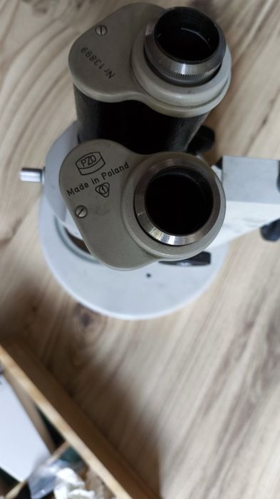 Полски микроскоп PZO