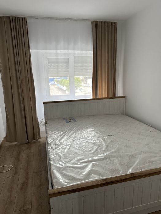 Vând  apartament 3 camere sau schimb cu apartament cu 2 camere/garsoniera