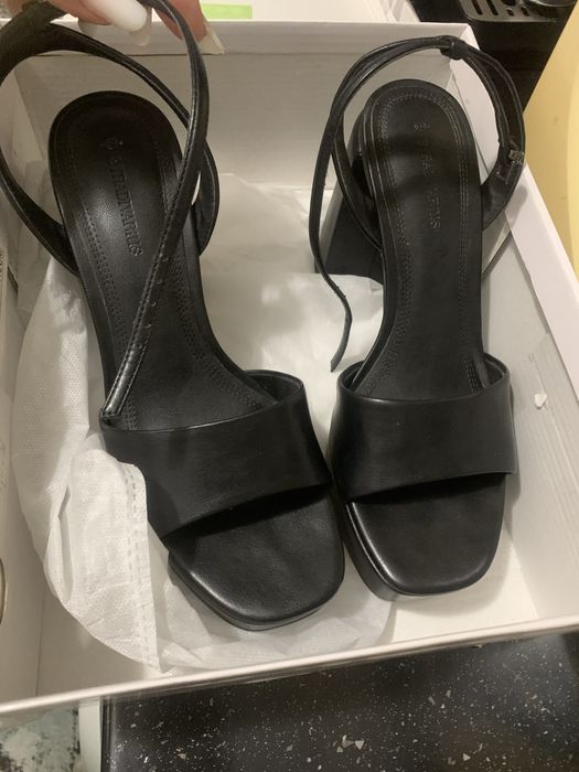 Sandale Stradivarius