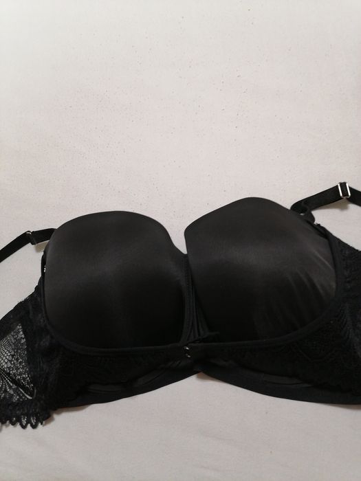 СУТИЕН разкошен голям размер