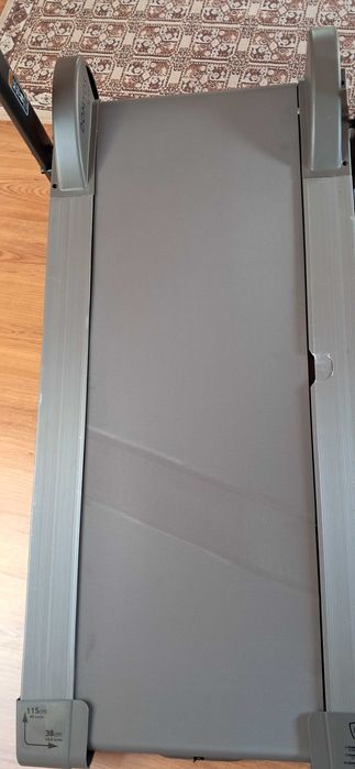 Banda mers nemotorizata Domyos W100, utilizata