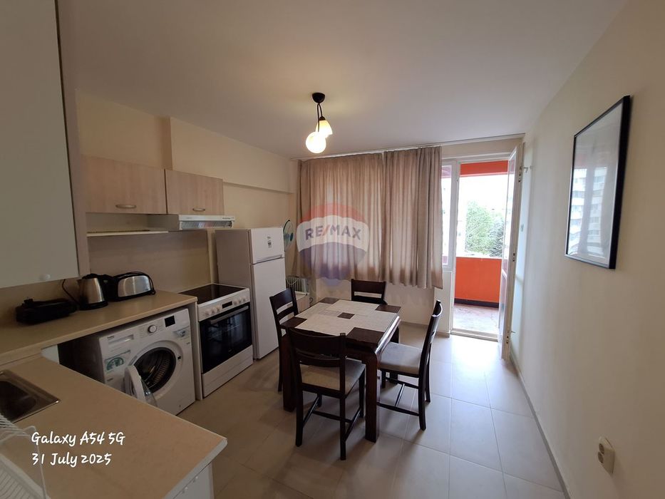 Дава се под наем Четиристаен апартамент в Варна, Чайка - 110 кв.м за 714 € - Снимка #4