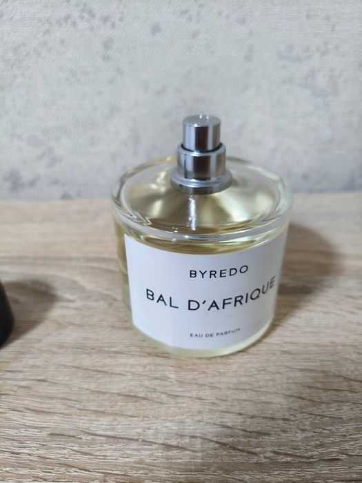 Продам духи женские BYREDO