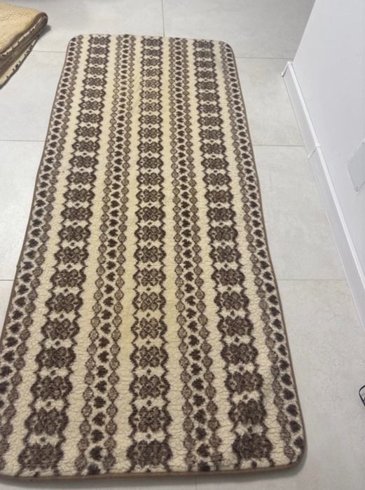 Set din lana perne si macat