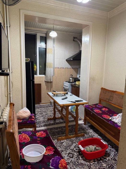 3 xonali kvartira sotiladi olmazor tumani