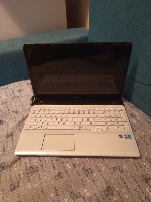 Ноутбук Sony Core I3