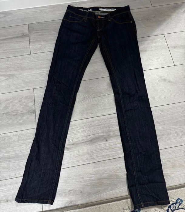 Джинсы DKNY оригинал