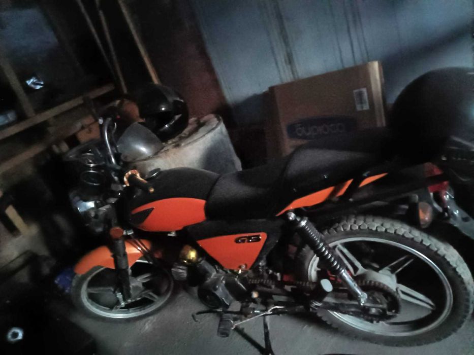 Продам мотоцикл скутер