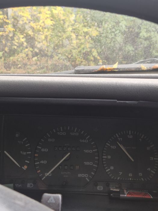 Продам Volkswagen Caravelle