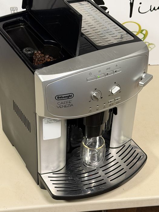 Кафемашина кафе автомат delonghi caffe Venezia с гаранция