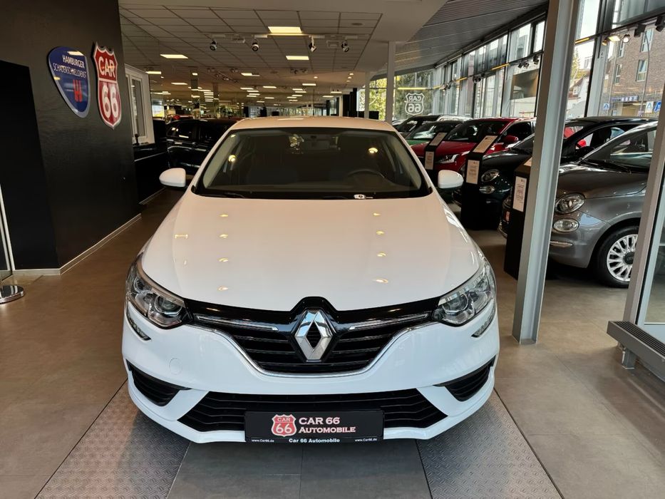 Renault Megan 2018год.1.5DCI на части