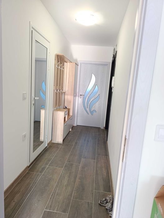 Дава се под наем Двустаен апартамент в Варна, Бизнес хотел - 60 кв.м за 612 € - Снимка #2