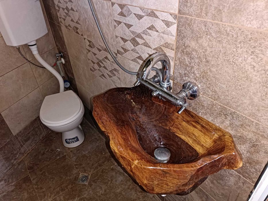 Продава се Къща в с. Лозно, Област Кюстендил - 140 кв.м за 443 €/кв.м - Снимка #2