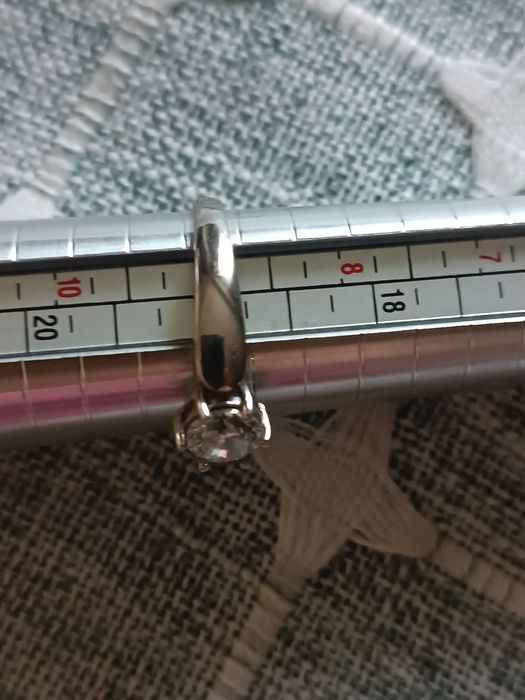 Продам статусное  бриллиантовое  кольцо для богатых