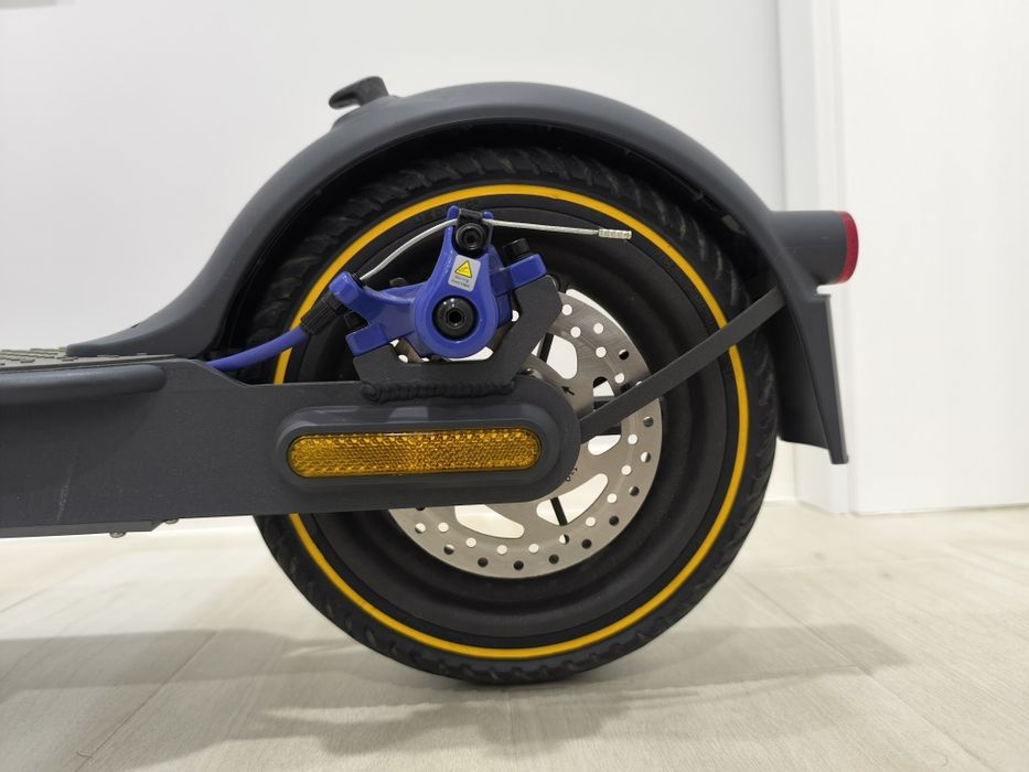 Тротинетка Mi3 черен