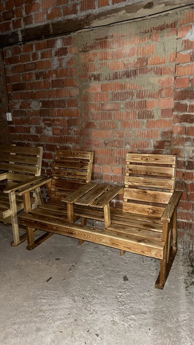 Лавочки со столиками