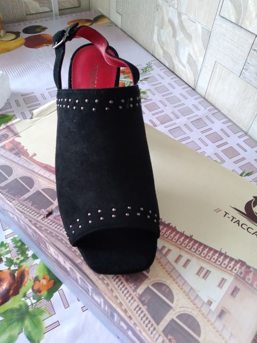 Прожам босоножки