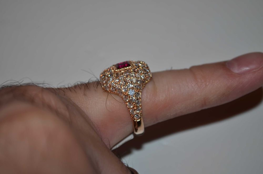 INEL AUR ROZE 18K + Diamante =3.15ct + Rubin =0.60ct -De firma -14100e