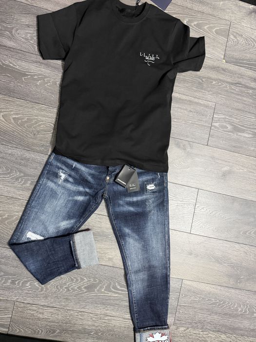 Blugi si tricou calitate superioara dsq2