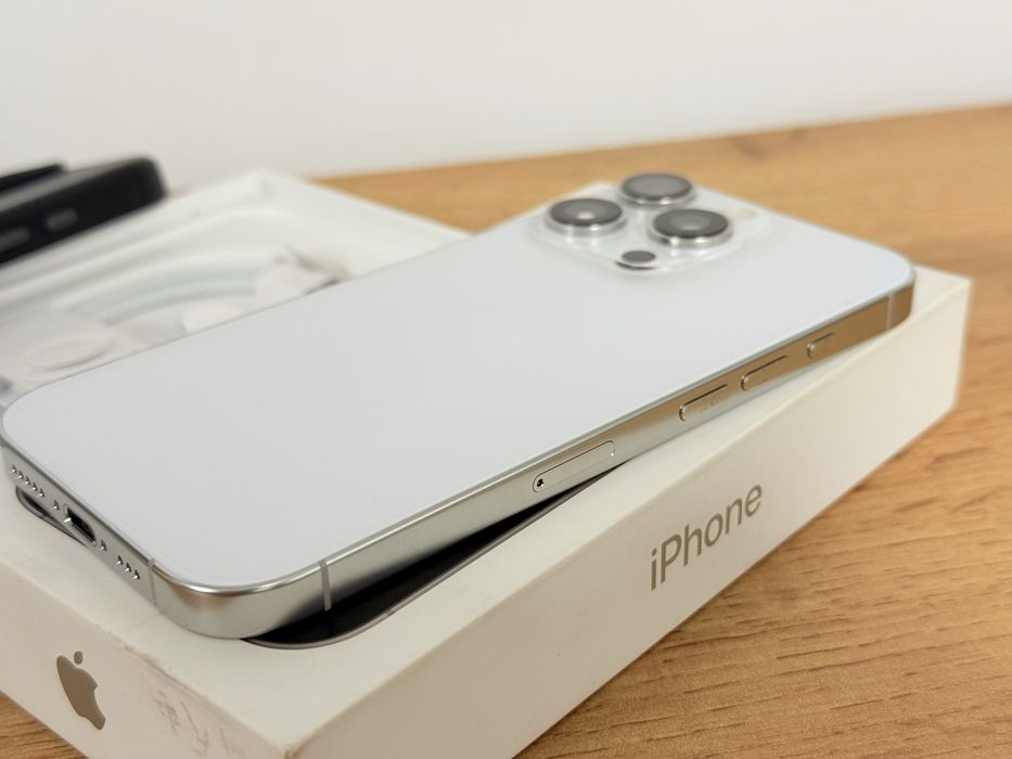 iPhone 16 Pro 256GB Гаранция!!!