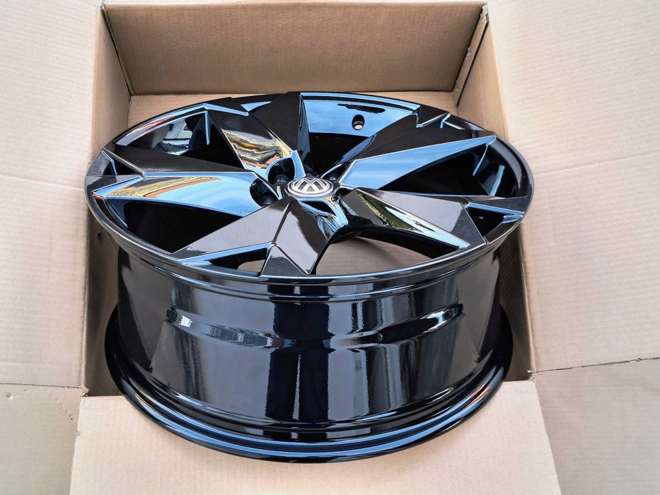 Jante 18 sau 19 VW Golf Passat Tiguan Touran Sharan Arteon Touareg CR3