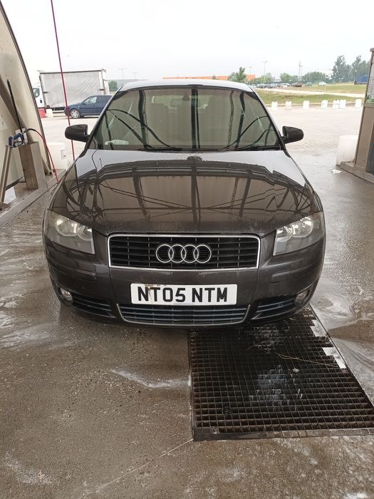 Dezmembrez Audi a3 8p 2.0 BKD dsg JPQ  coupe grila mica 2004