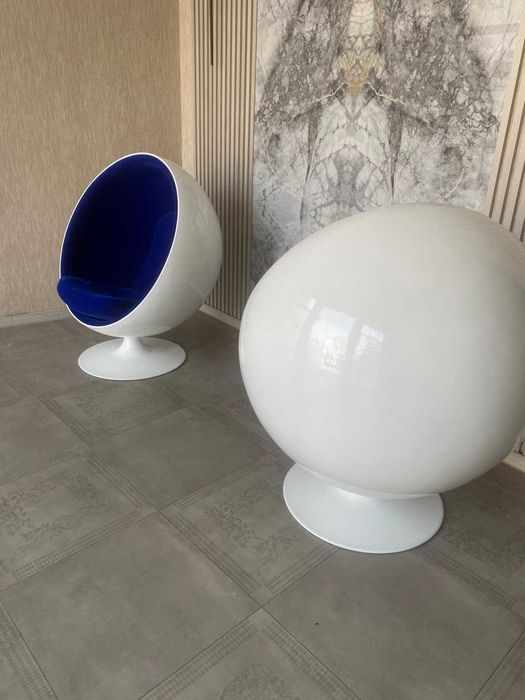 СРОЧНО! Кресло-капсула состояние идеал 2 штуки