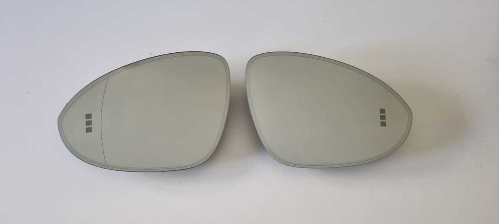 Sticla oglinda stanga dreapta Porsche Cayenne heliomata cu asistenta