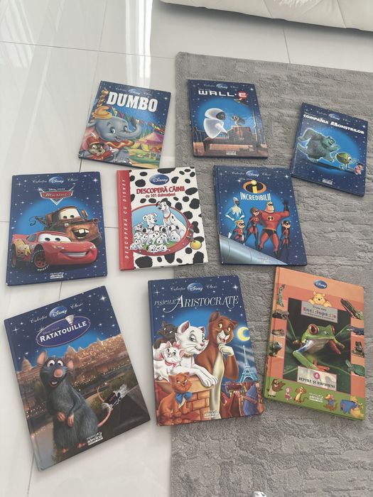 Carti Disney 9 bucati la 170 lei
