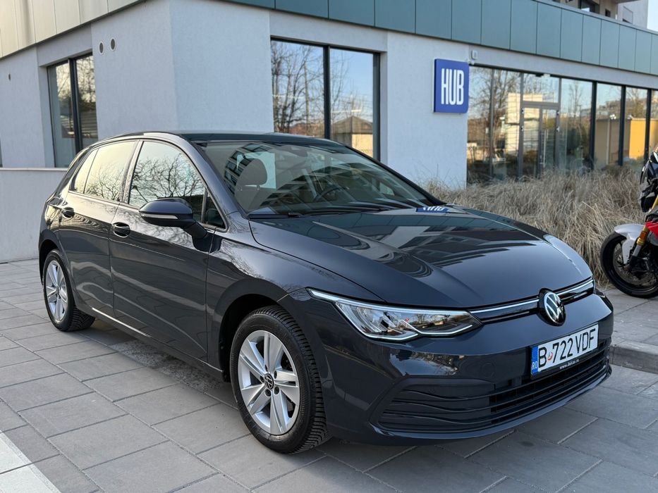 Volkswagen   Golf 8 Impecabil 2.0 TDI  Accept Test La Reprezentanta