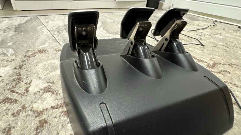 Volan Logitech G29 PC/PS5/PS4 varianta noua