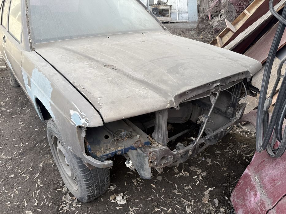 Авто разбор мерседес 190-124