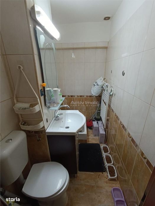 Apartament 4 decomandat, etaj 1, CT - Sarari