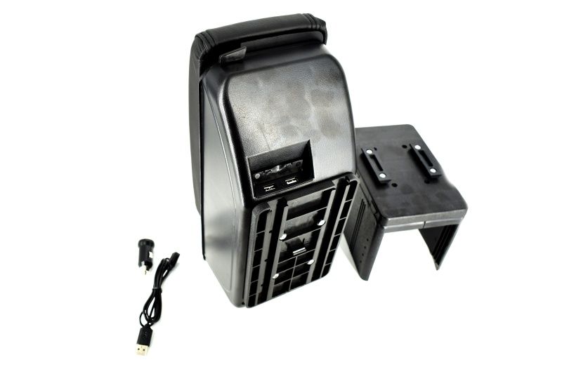 Cotiera auto universala cu USB
