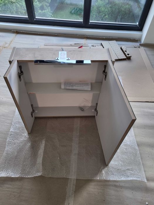 Нов PVC шкаф за баня 60 см – горен