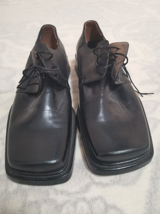 Туфли коженый сотилади