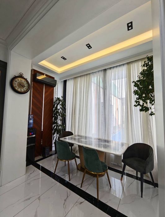 Центр Луначарского  Дом 5,17 соток