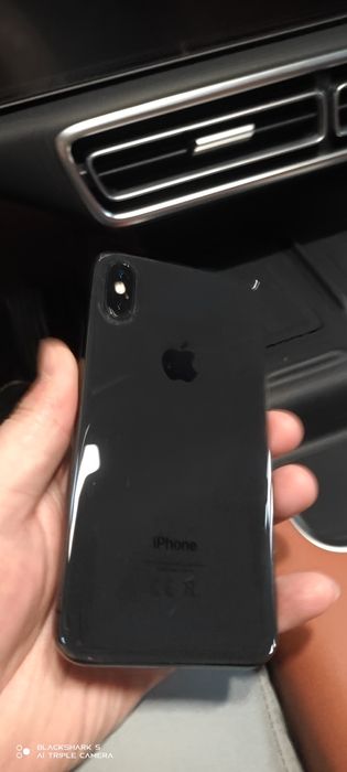 Продам Iphone X (64gb) (EAC)