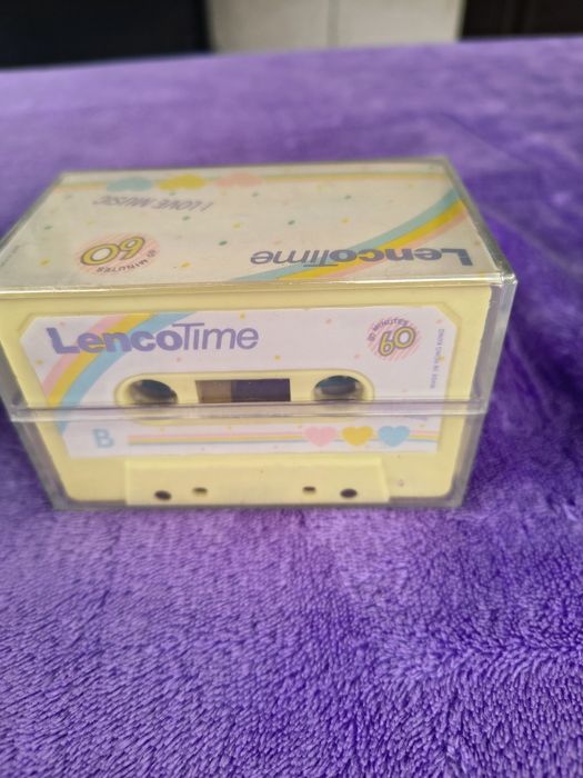 Casete audio sigilate