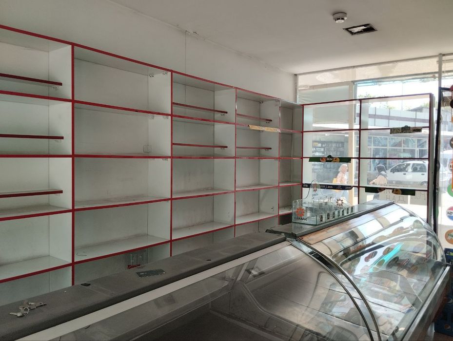 Витрина холодильник сотилади!!!