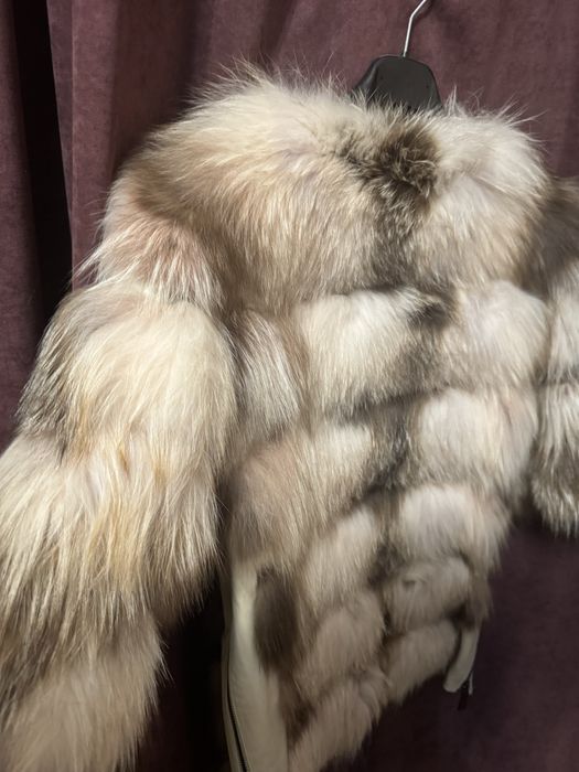 Чисто ново палтенце естествен косъм лисица