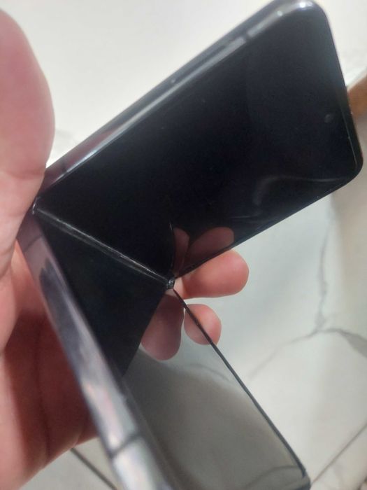 Samsung Z Flip 4 ekran