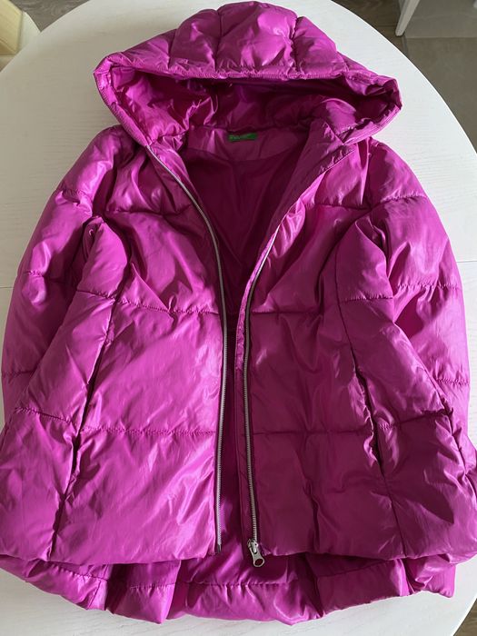 Продам куртки на девочку Европа