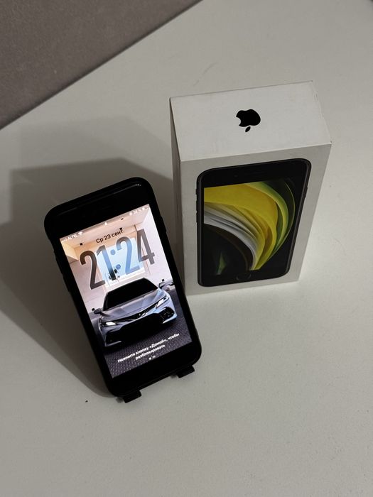 iPhone Se 2020 black